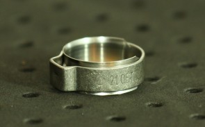 Opaska zaciskowa z wewnętrznym pierścieniem (wkładką) 18-20,3mm szer.9,2mm, nr ref. 21.0