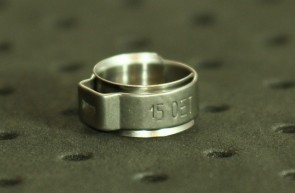 Opaska zaciskowa z wewnętrznym pierścieniem (wkładką) 12,3-14,3mm szer.8,2mm, nr ref. 15.0