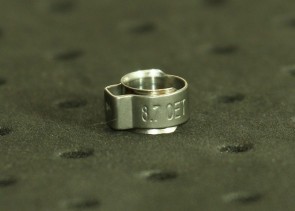 Opaska zaciskowa z wewnętrznym pierścieniem (wkładką) 7-8,2mm szer.6,4mm, nr ref. 8.7